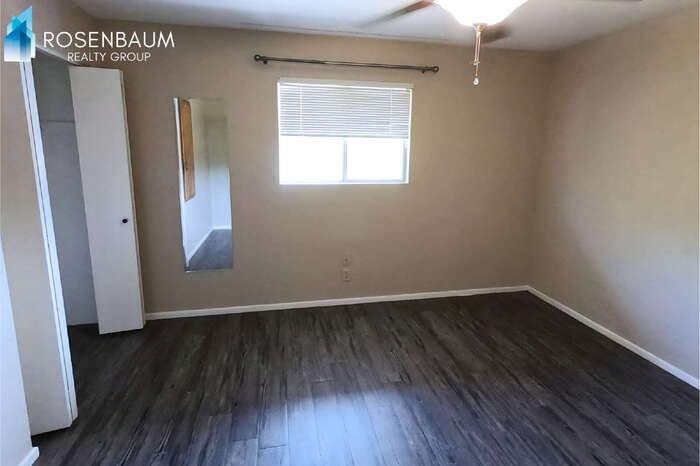 905 S Ash Ave #1 - Photo 6 of 10