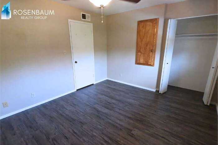 905 S Ash Ave #1 - Photo 7 of 10