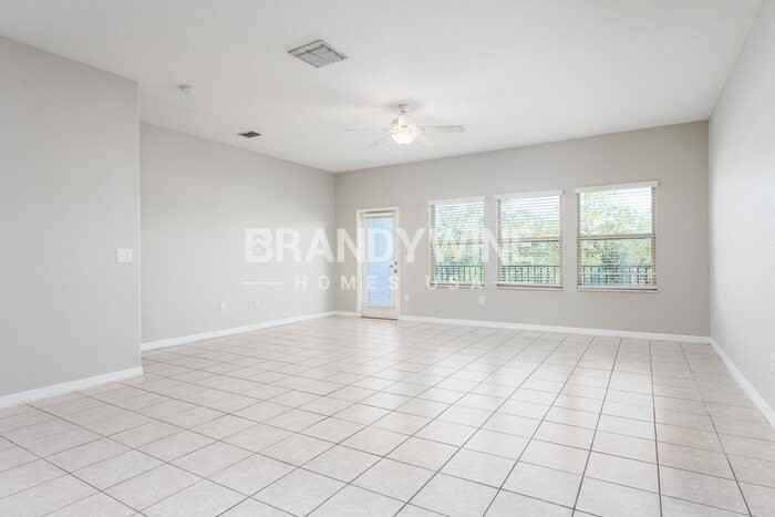 5683 Mercado Dr - Photo 5 of 41