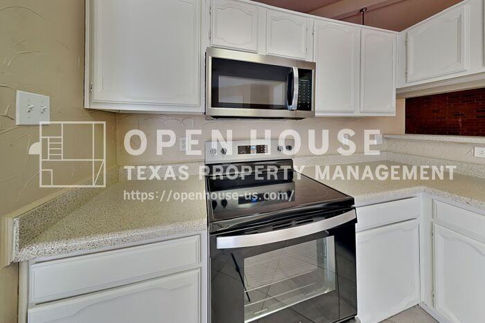 805 Sandhurst Dr - Photo 6 of 21