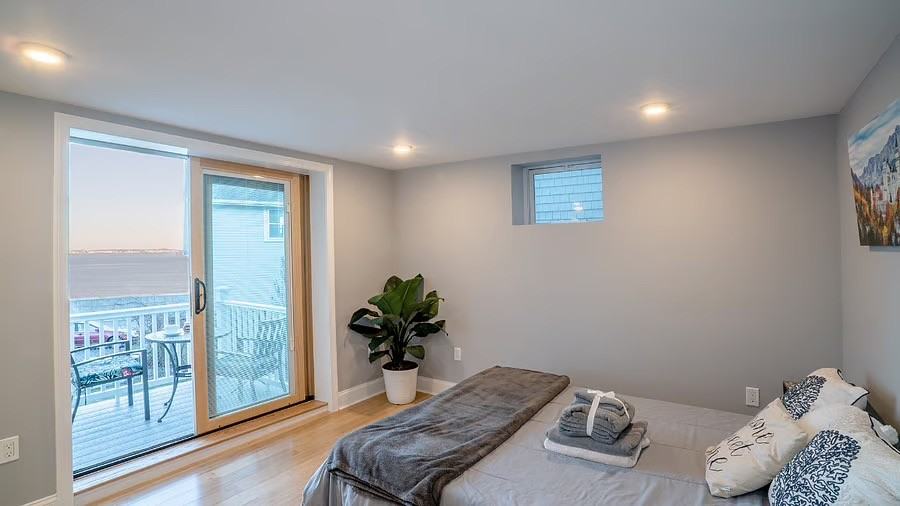 188 Endicott Ave - Photo 2 of 20