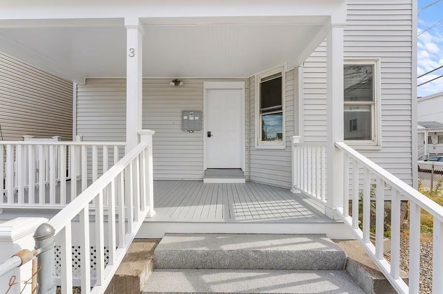 3 Seafoam Ave - Photo 2 of 10