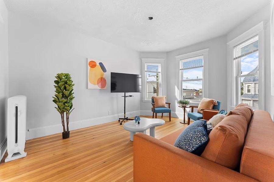 3 Seafoam Ave - Photo 5 of 10