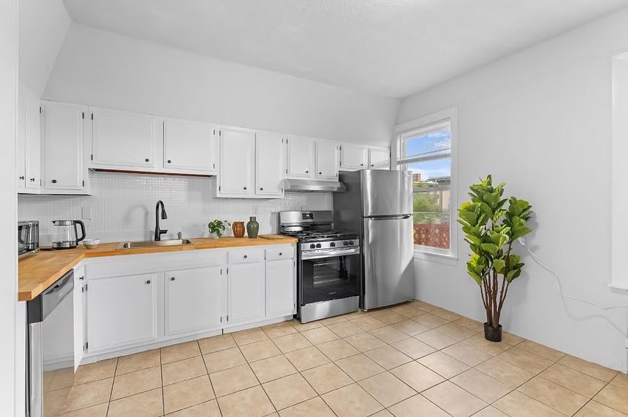 3 Seafoam Ave - Photo 6 of 10