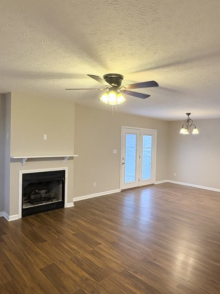 1721 Canton Ave #A - Photo 3 of 20