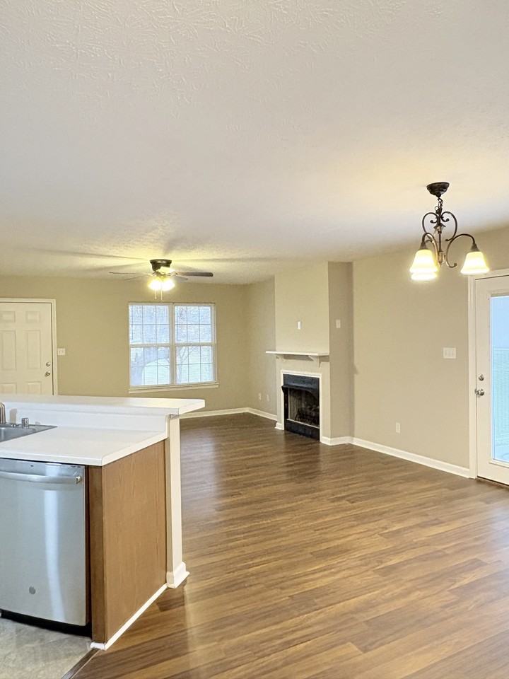 1721 Canton Ave #A - Photo 7 of 20