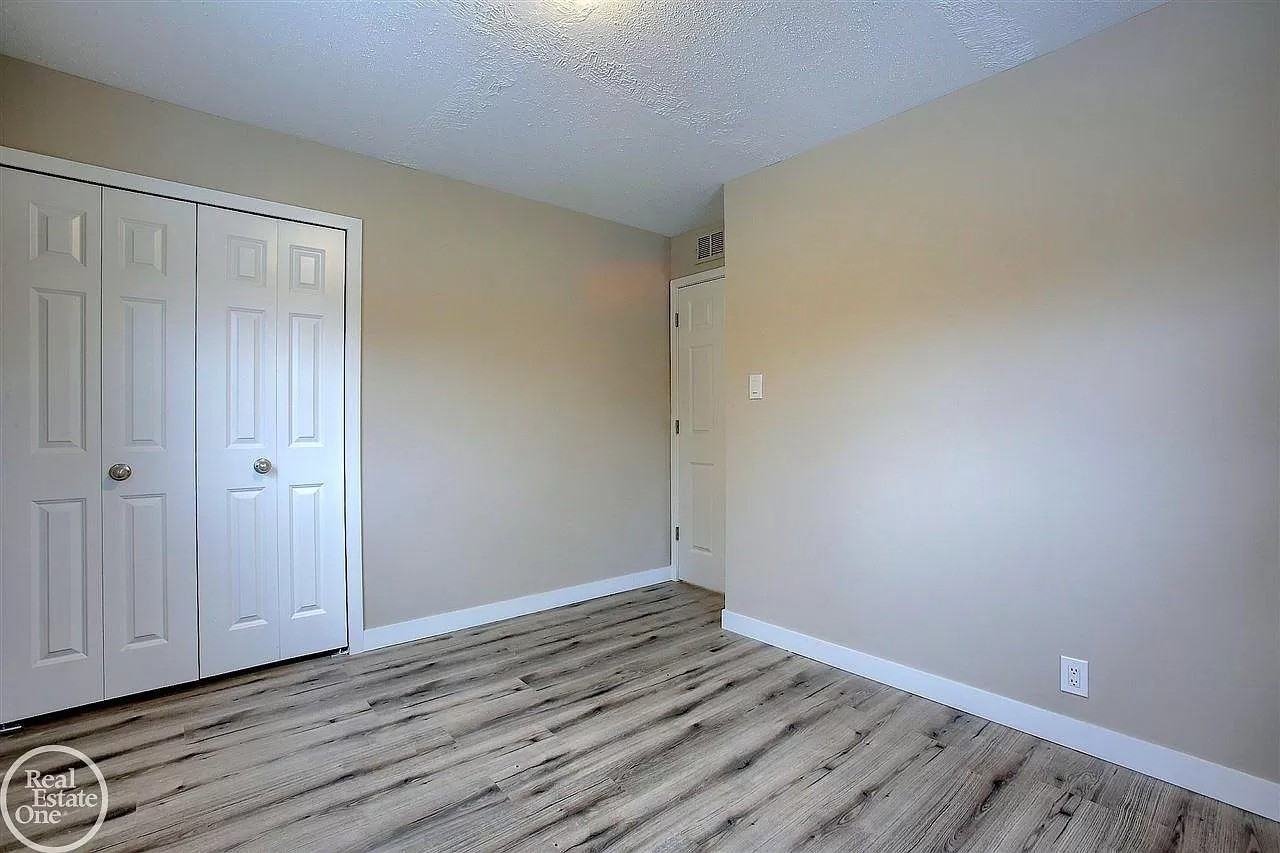 47705 Roland St #NA - Photo 6 of 19