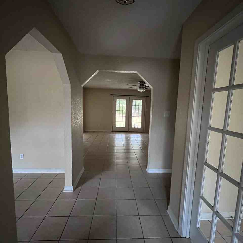 161 Pinehill Mnr #NA - Photo 3 of 29