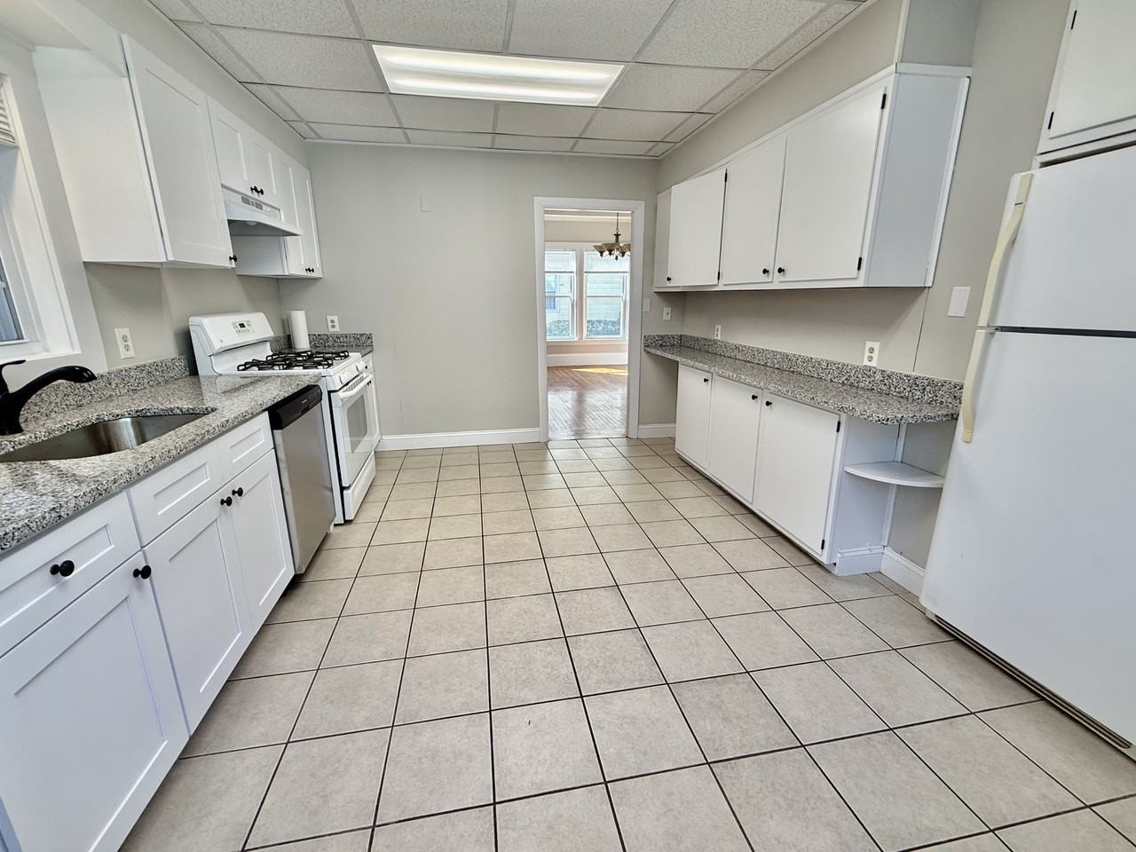 31 Park St #1 - Photo 3 of 14