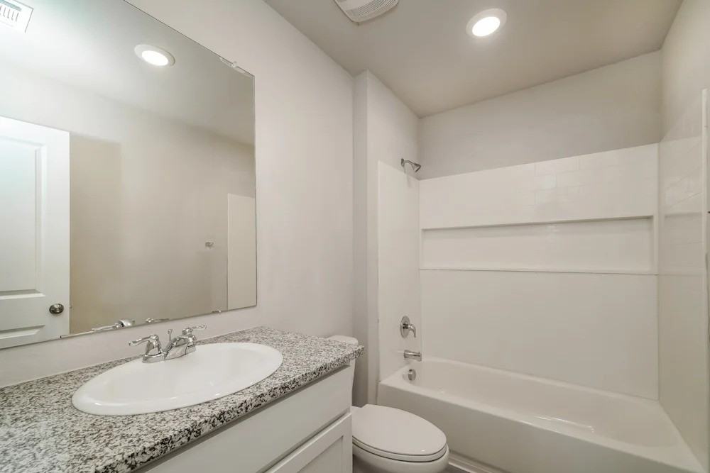 172 Pasadena Pl, New Braunfels, Tx, 78130 #NA - Photo 3 of 15