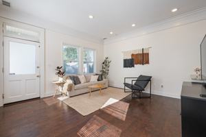 featured image of 951 Charles St #NA