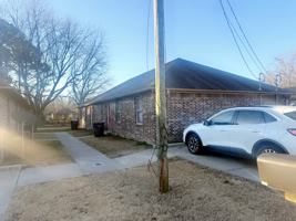 featured image of 407 E Allen Ave #2