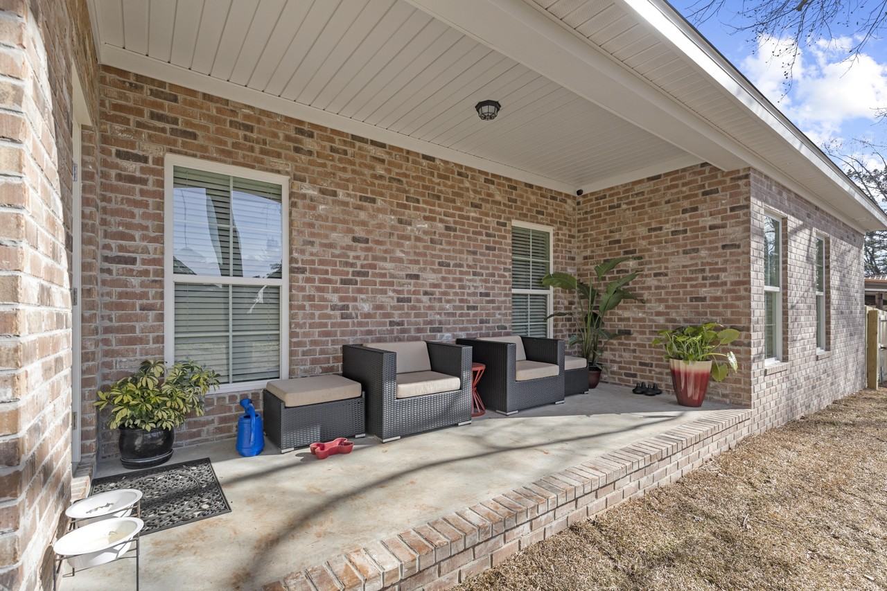 600 Chapelwood Dr #NA - Photo 2 of 11