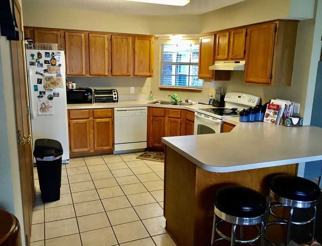 112A Fox Run Pl #A - Photo 3 of 7