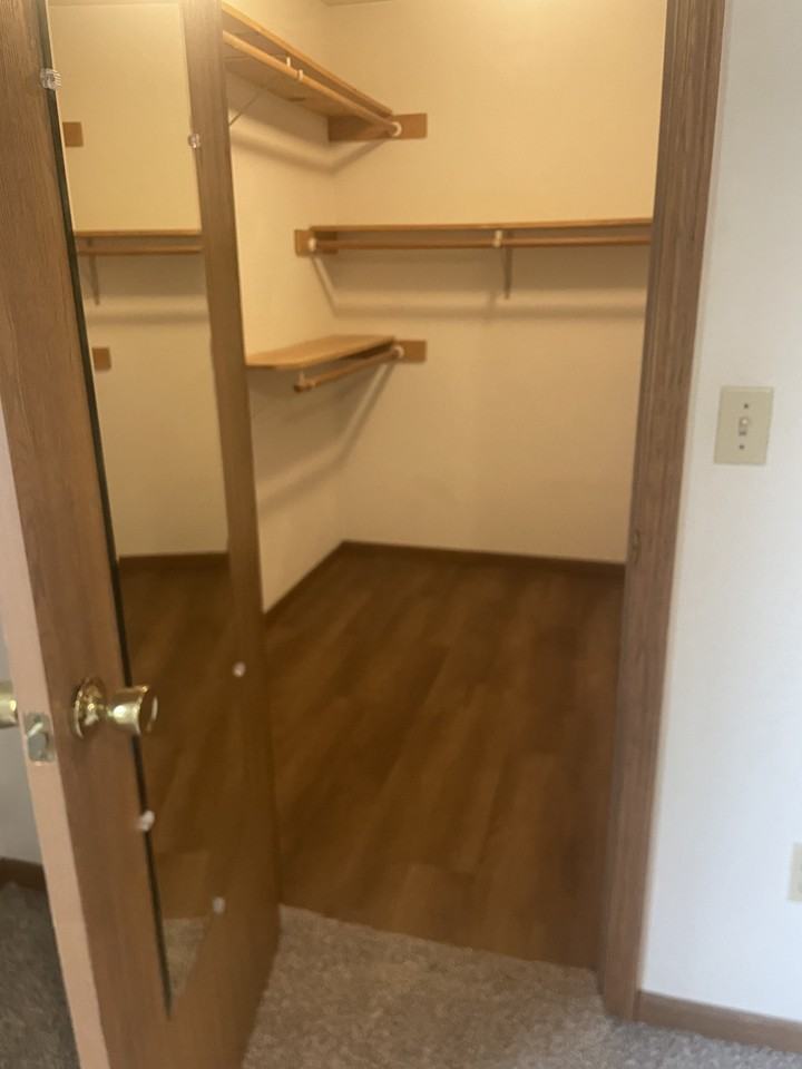 2612 Eastview Dr #0 - Photo 5 of 5