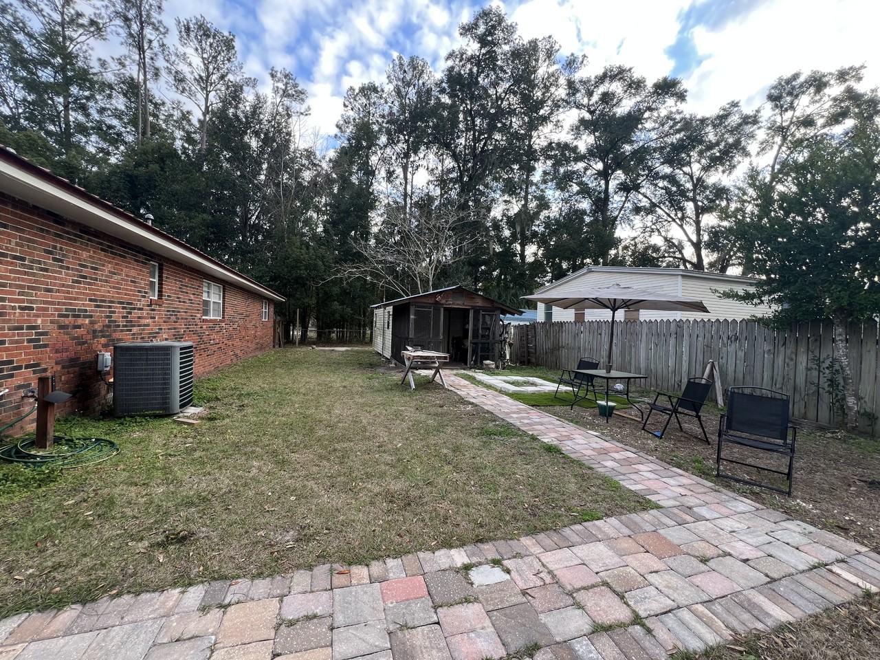 606 Reynolds St Nw #NA - Photo 3 of 3