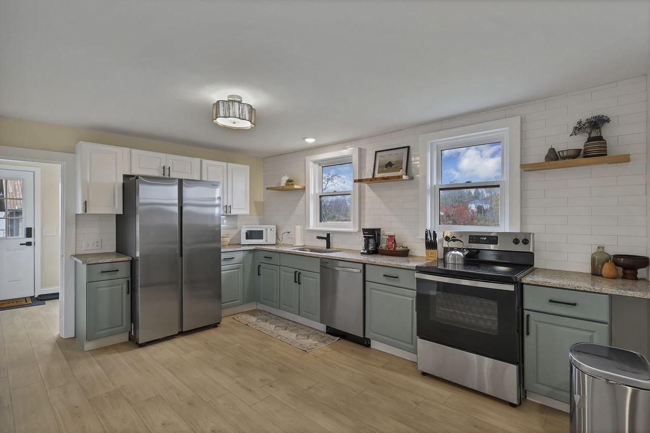 1456 Hazelton Etna Rd Sw #NA - Photo 6 of 12