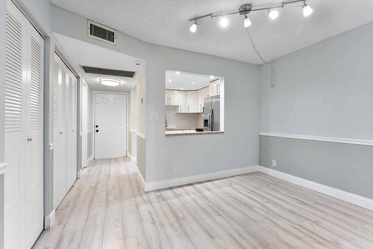 9370 Sw 8th St #116 - Photo 4 of 11