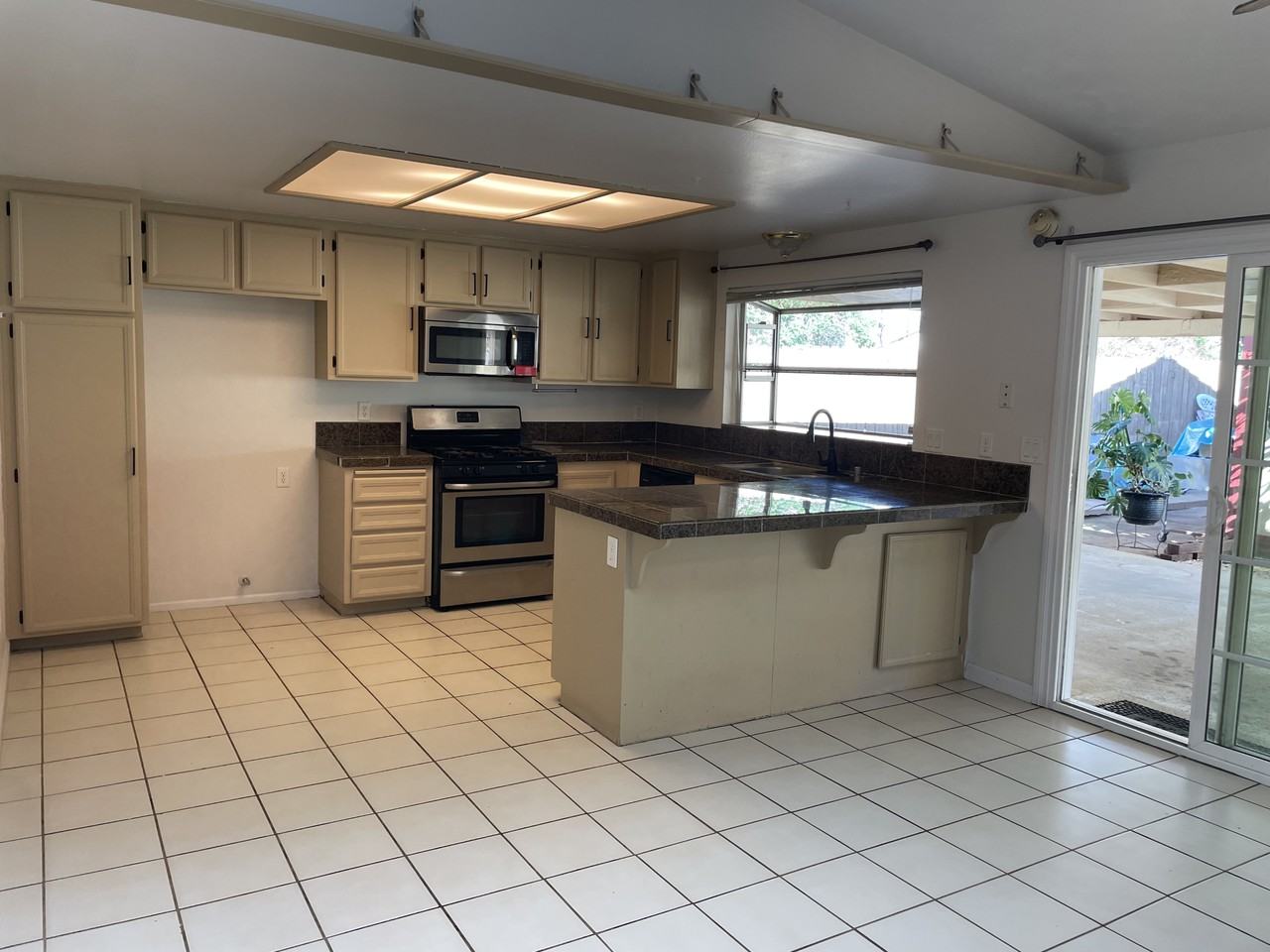 13036 Sunbird Dr #NA - Photo 6 of 20