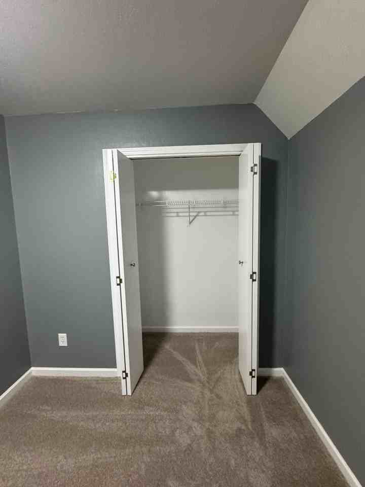 11 Commercial St #2 - Photo 6 of 8