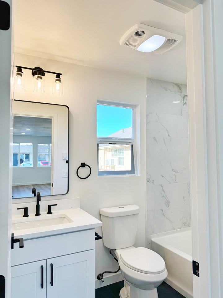 2207 Sw 328th St Unit B #NA - Photo 2 of 9