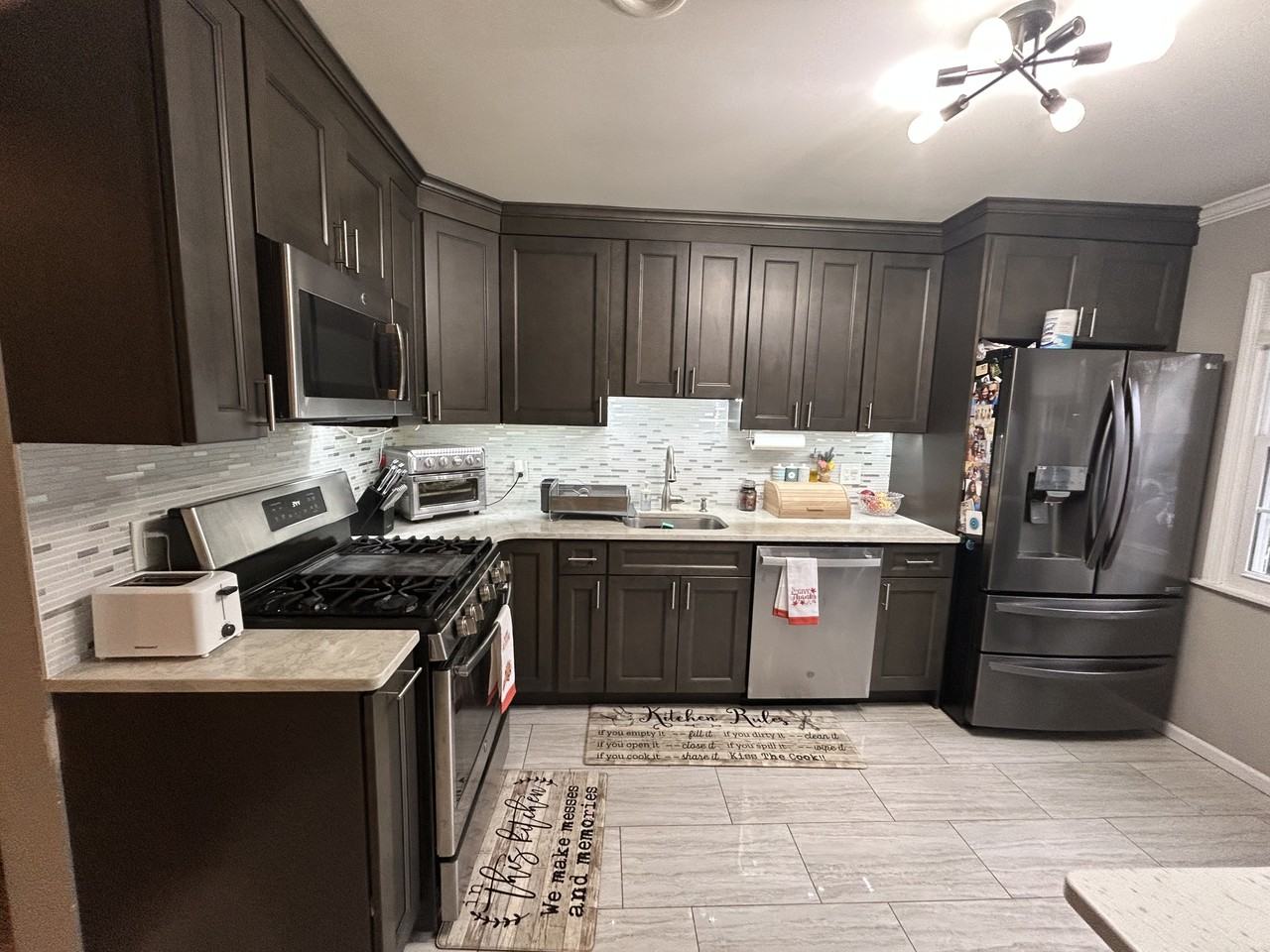 42 Townsend Dr #42 - Photo 2 of 21