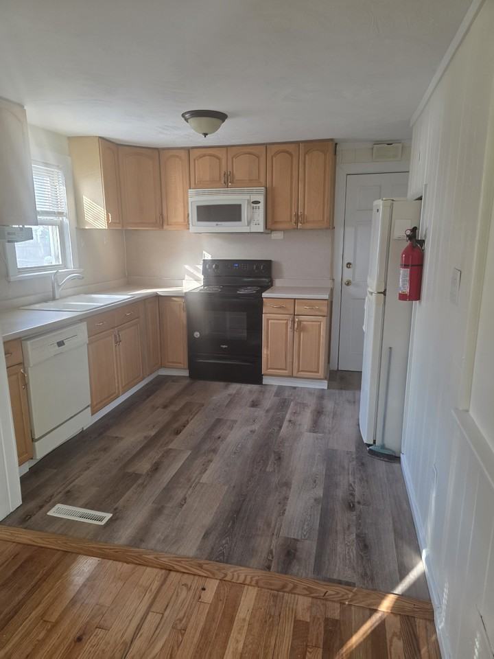 470 Connecticut Ave #NA - Photo 5 of 14