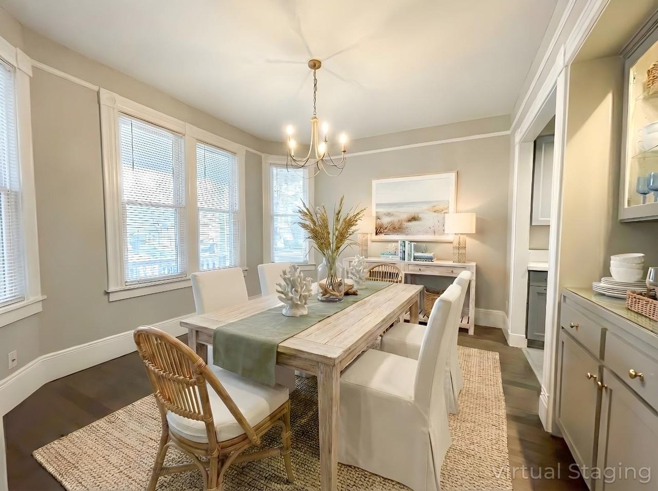 405 Spruce St E - Photo 2 of 11