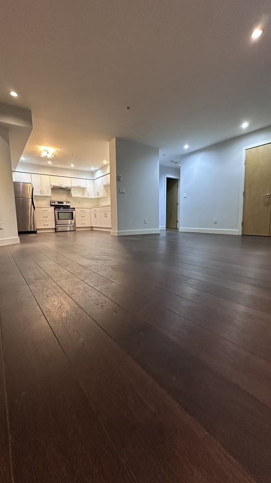 1101 Prospect Ave - Photo 6 of 9