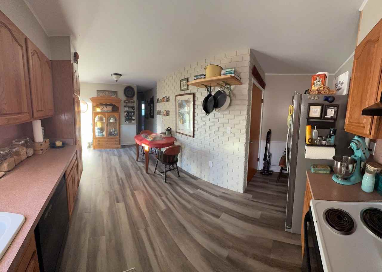 419 Bennett St - Photo 3 of 11