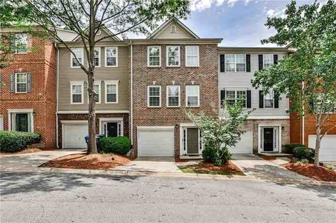 754 Celeste Ln Sw #NA - Photo 2 of 19