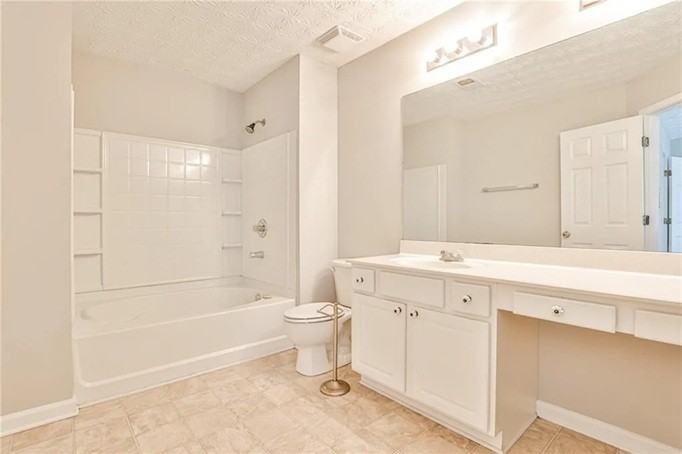 754 Celeste Ln Sw #NA - Photo 4 of 19