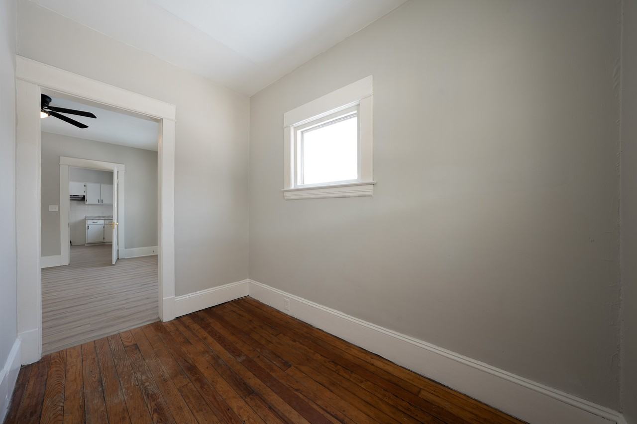 6803 Bonna Ave #1 - Photo 4 of 33