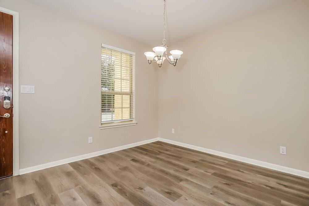 8233 Oak Harvest Dr - Photo 6 of 16