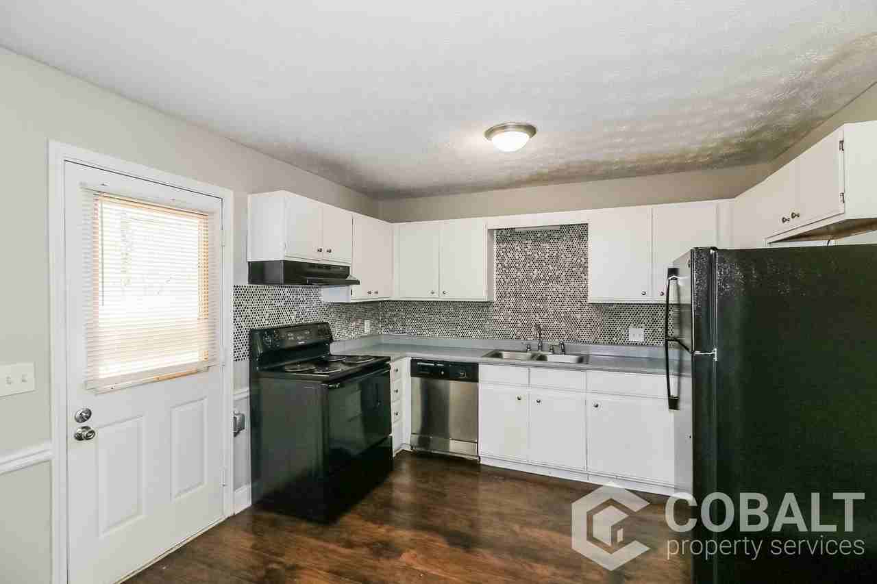 3507 Creekview Pl #3507 - Photo 4 of 24