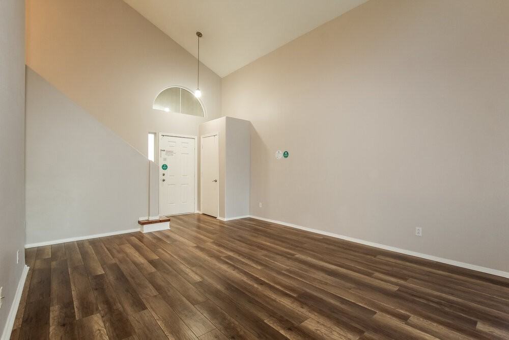 17461 N 14th St - Photo 4 of 17