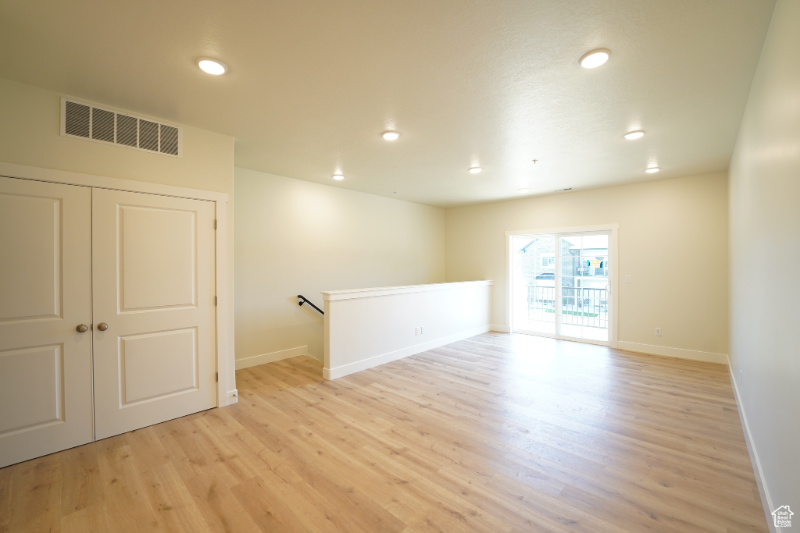 1561 N 110 W #A - Photo 7 of 18