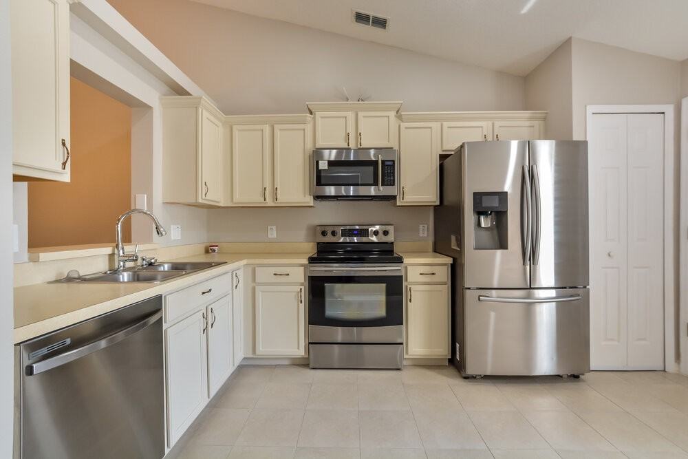 11332 Moonshine Creek Cir - Photo 6 of 16