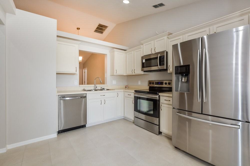 11332 Moonshine Creek Cir - Photo 7 of 16