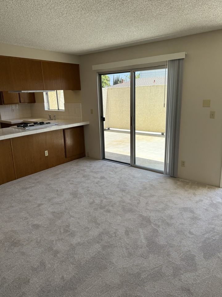 1666 West 204th Street #3 - Photo 5 of 9