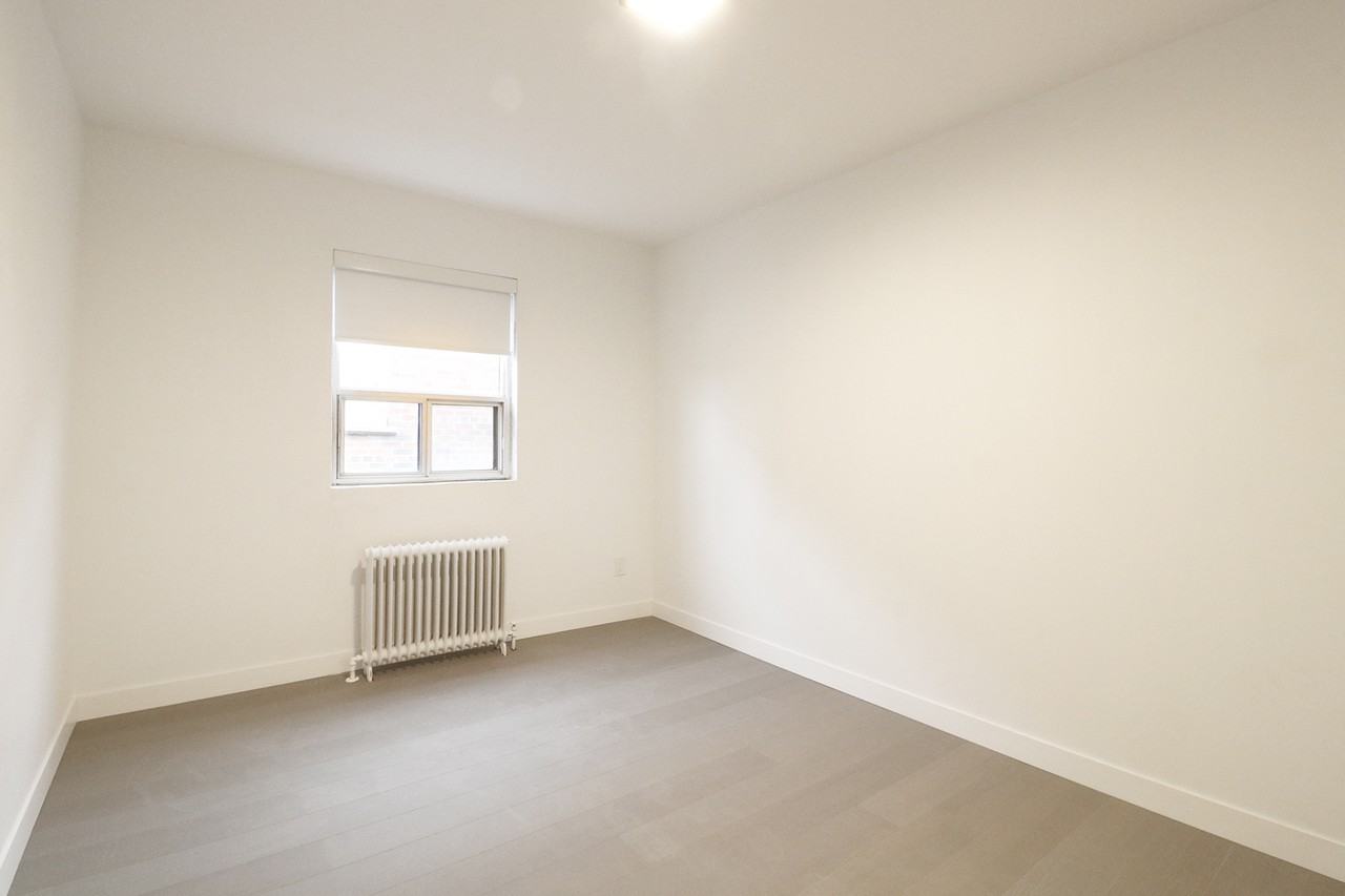 272 Birmingham Street - Photo 6 of 16