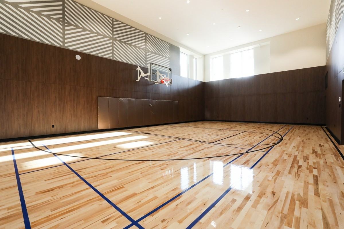 Central Estates - Photo 7 of 9