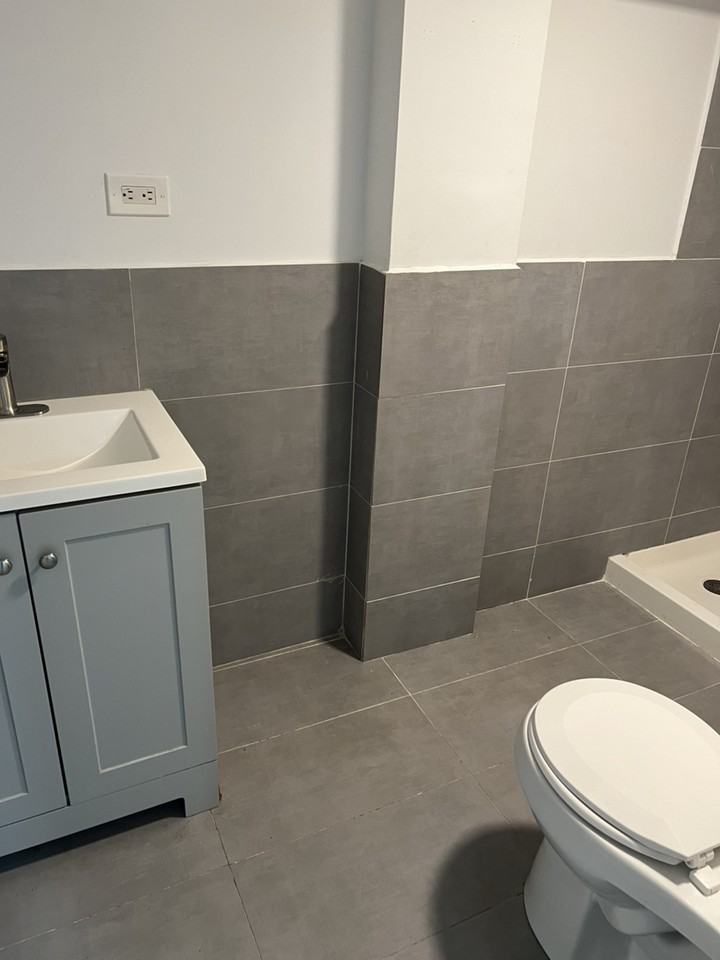 229-19 Edgewood Ave - Photo 5 of 6