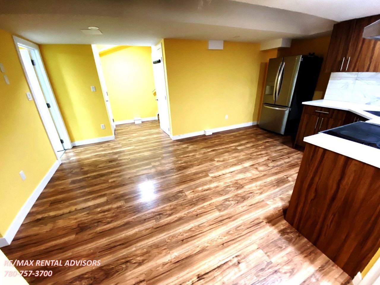 BSMT 5307 24 Avenue Southwest - Photo 7 of 15