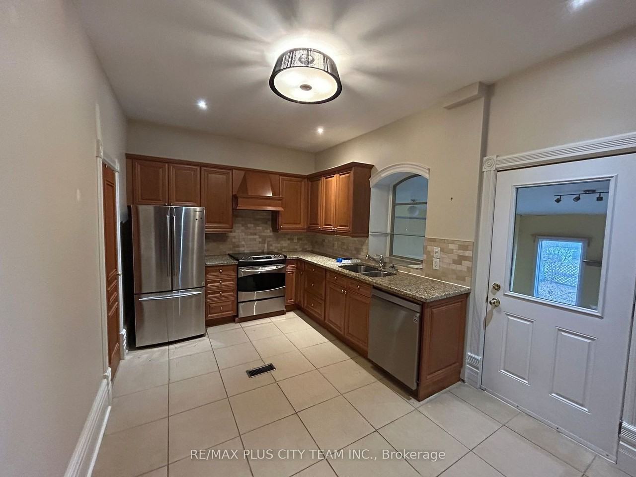 52 Churchill Avenue - Photo 3 of 19