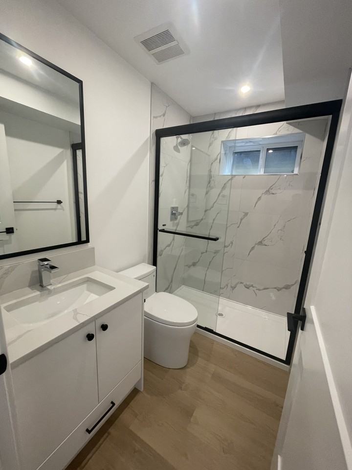 10961 84 Avenue - Photo 4 of 7