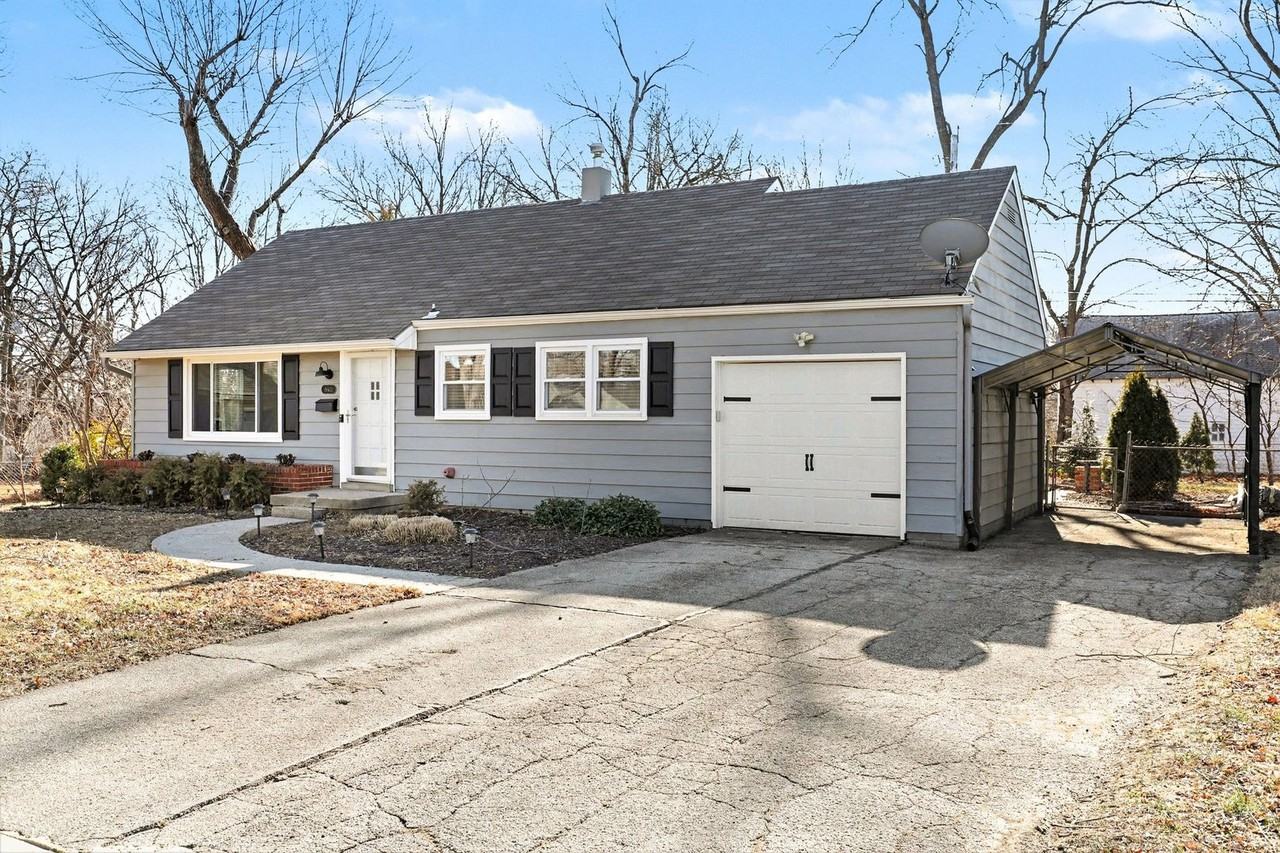 6611 W 73rd St - Photo 2 of 19