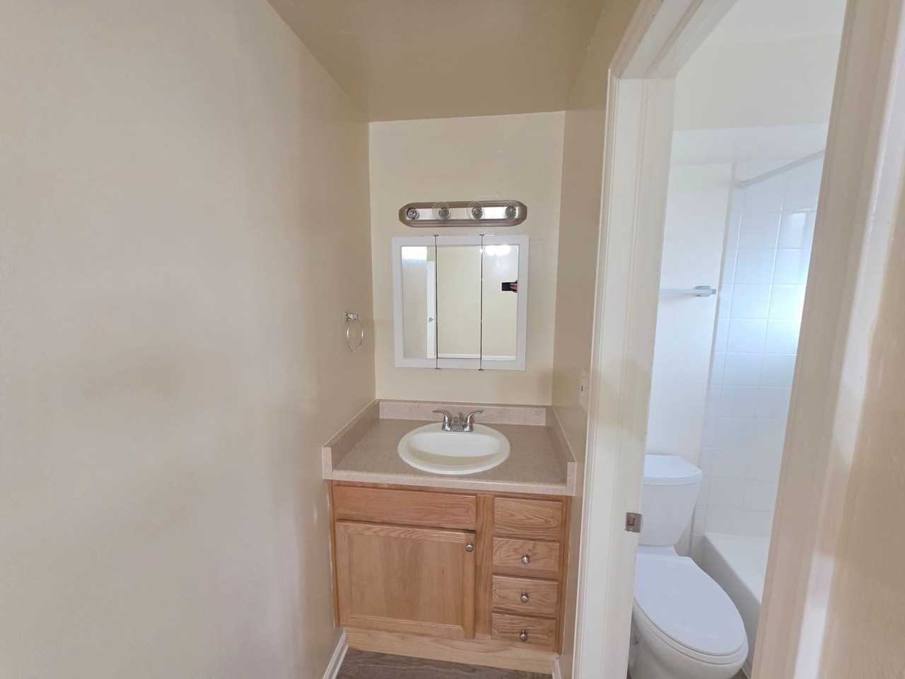 Lampliter Apartments - Photo 6 of 23