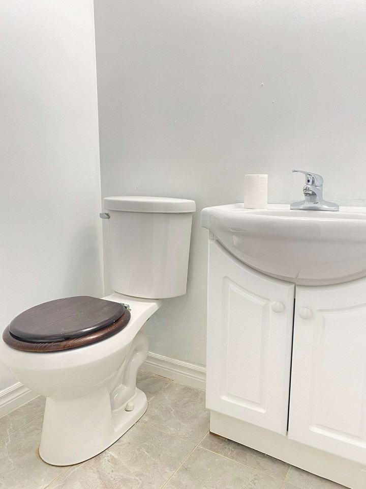 49 Glenmore Dr - Photo 5 of 7