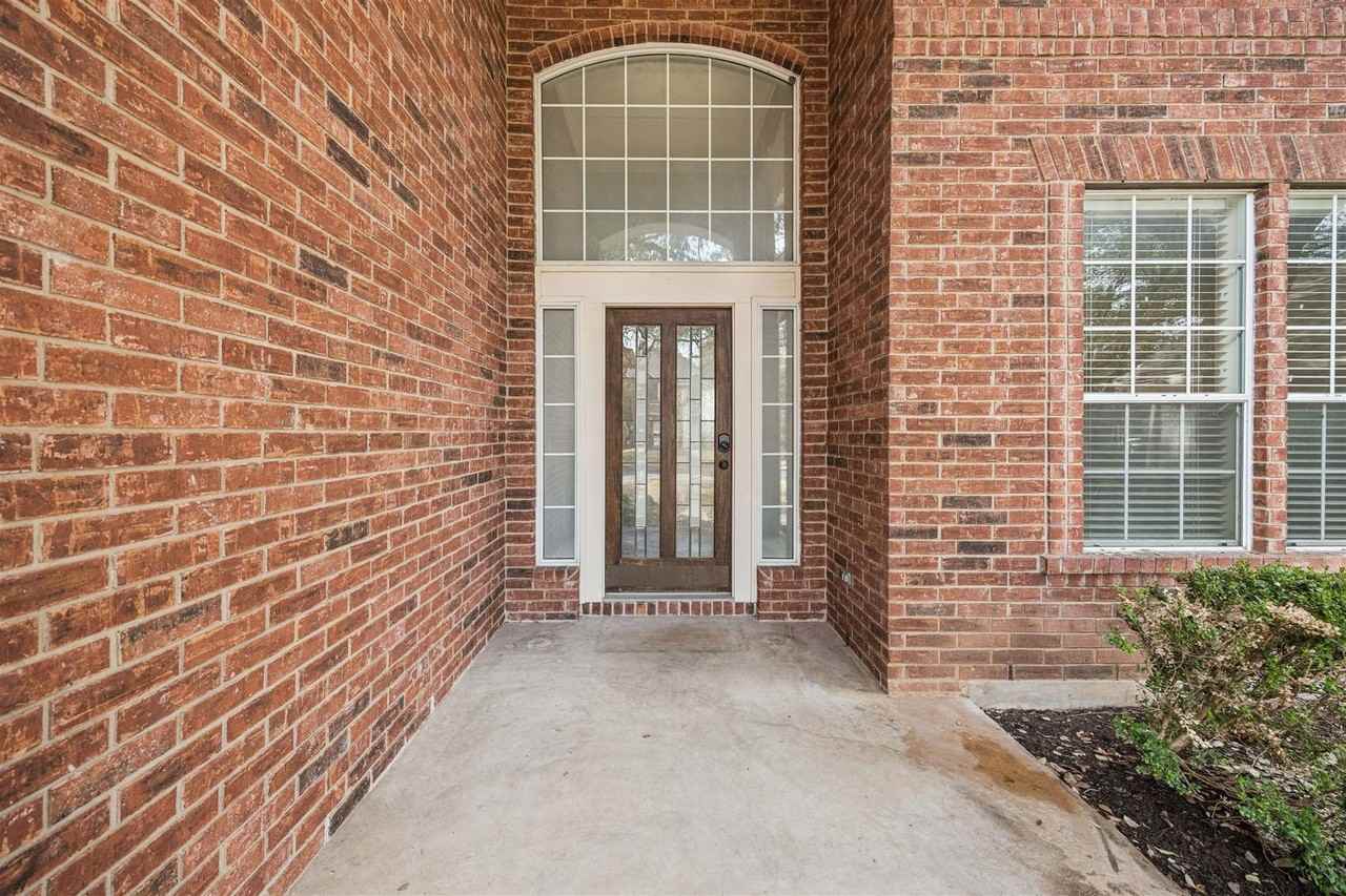 16928 Bar Harbor Bnd - Photo 2 of 26